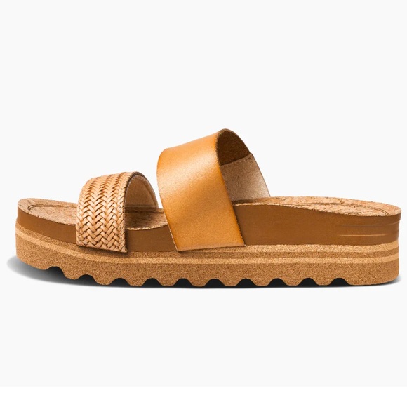 Reef Women's Tan Sandals - Picture 2 of 16